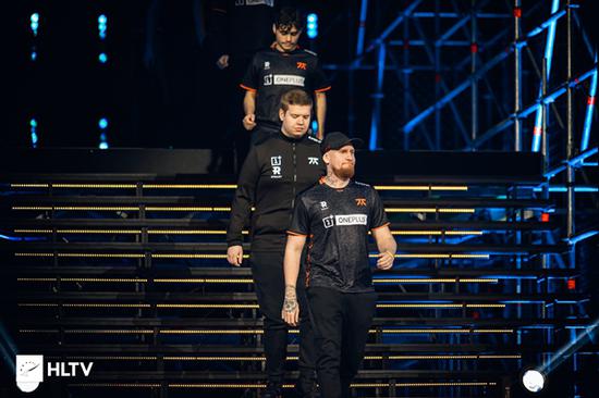 全平台发售的MOBA新作龙珠激震小队精彩抢先看